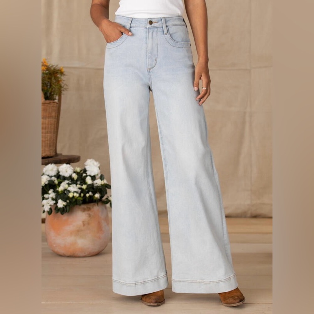 Driftwood Sundance Martha Wide Leg Jeans in Light Wash Size 29 Waist 32 Length